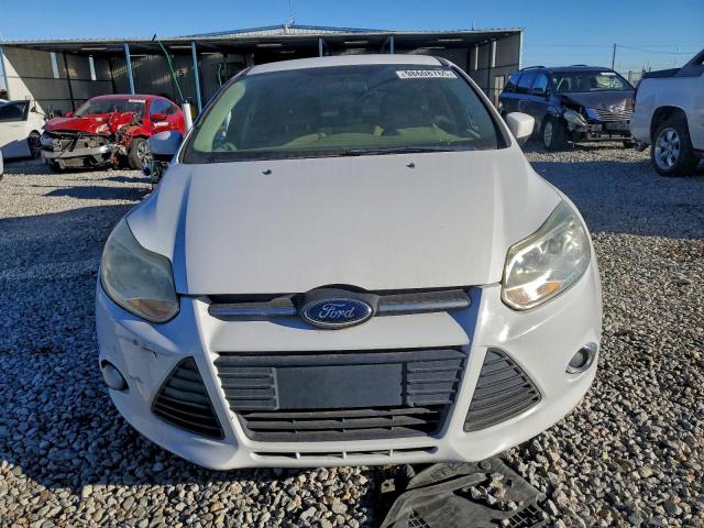 Ford Focus Se Image 11