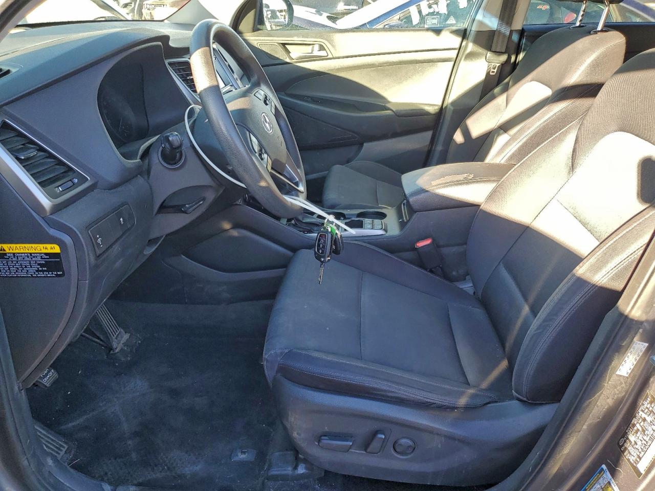 Hyundai TUCSON Limited Image 7