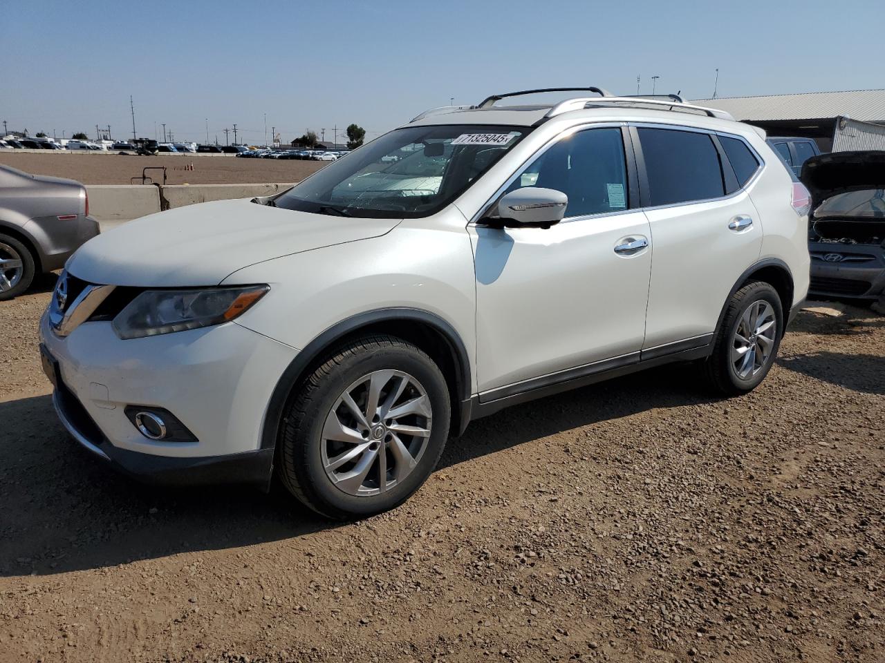 Nissan Rogue S Image 1