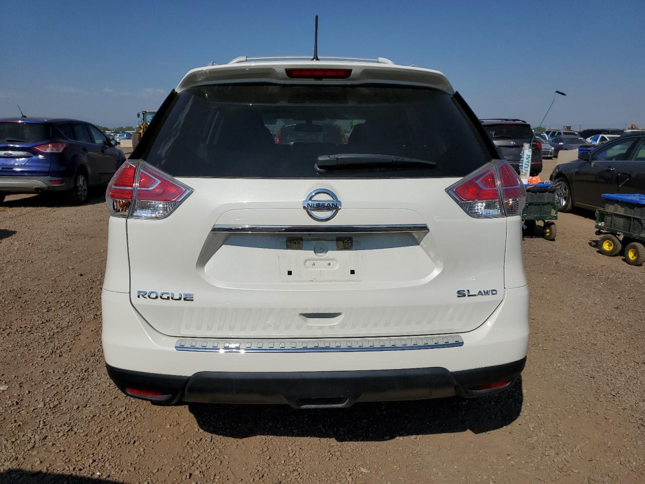 Nissan Rogue S Image 6