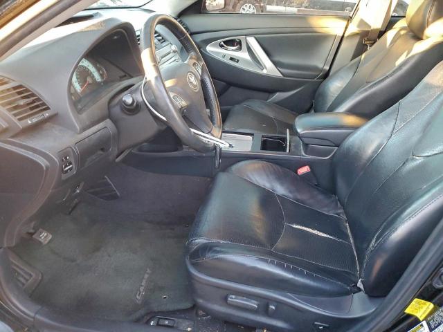 Toyota Camry Se Image 3