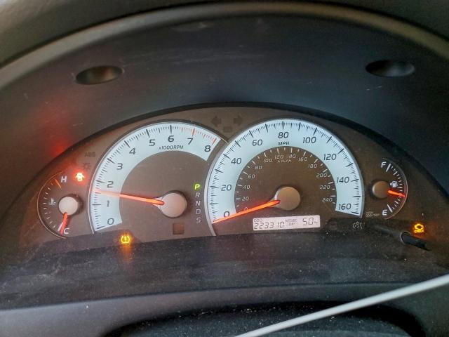 Toyota Camry Se Image 11