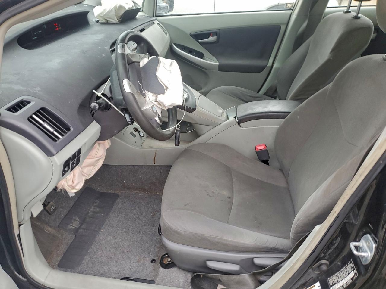 Toyota Prius Image 9