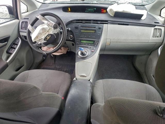 Toyota Prius Image 8