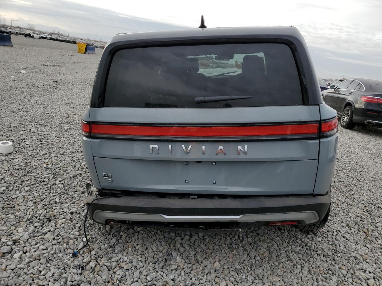 Rivian Ris Adventure Image 4