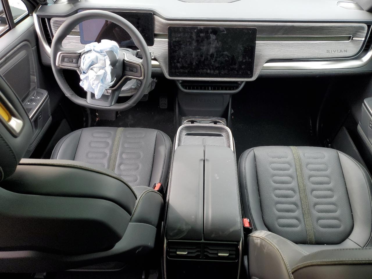 Rivian Ris Adventure Image 8