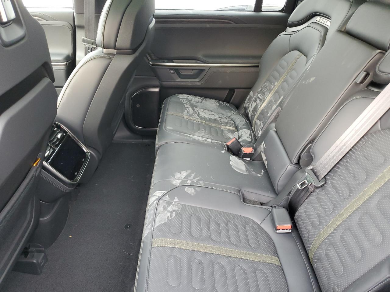 Rivian Ris Adventure Image 13