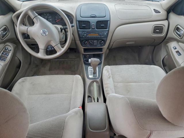 Nissan Sentra 1.8s Image 12