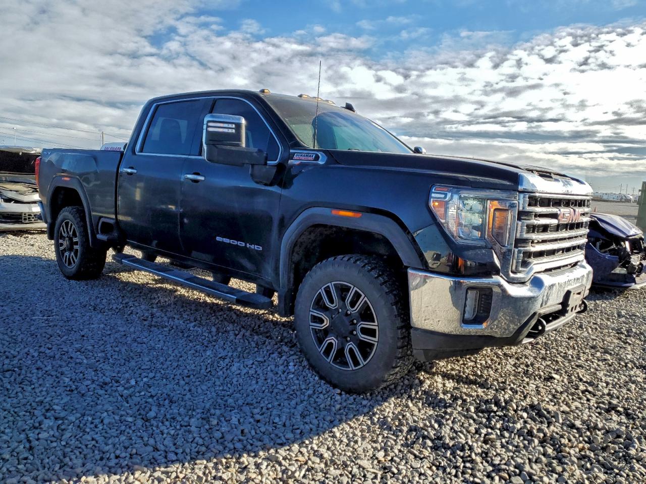 GMC Sierra K2500 Slt Image 3