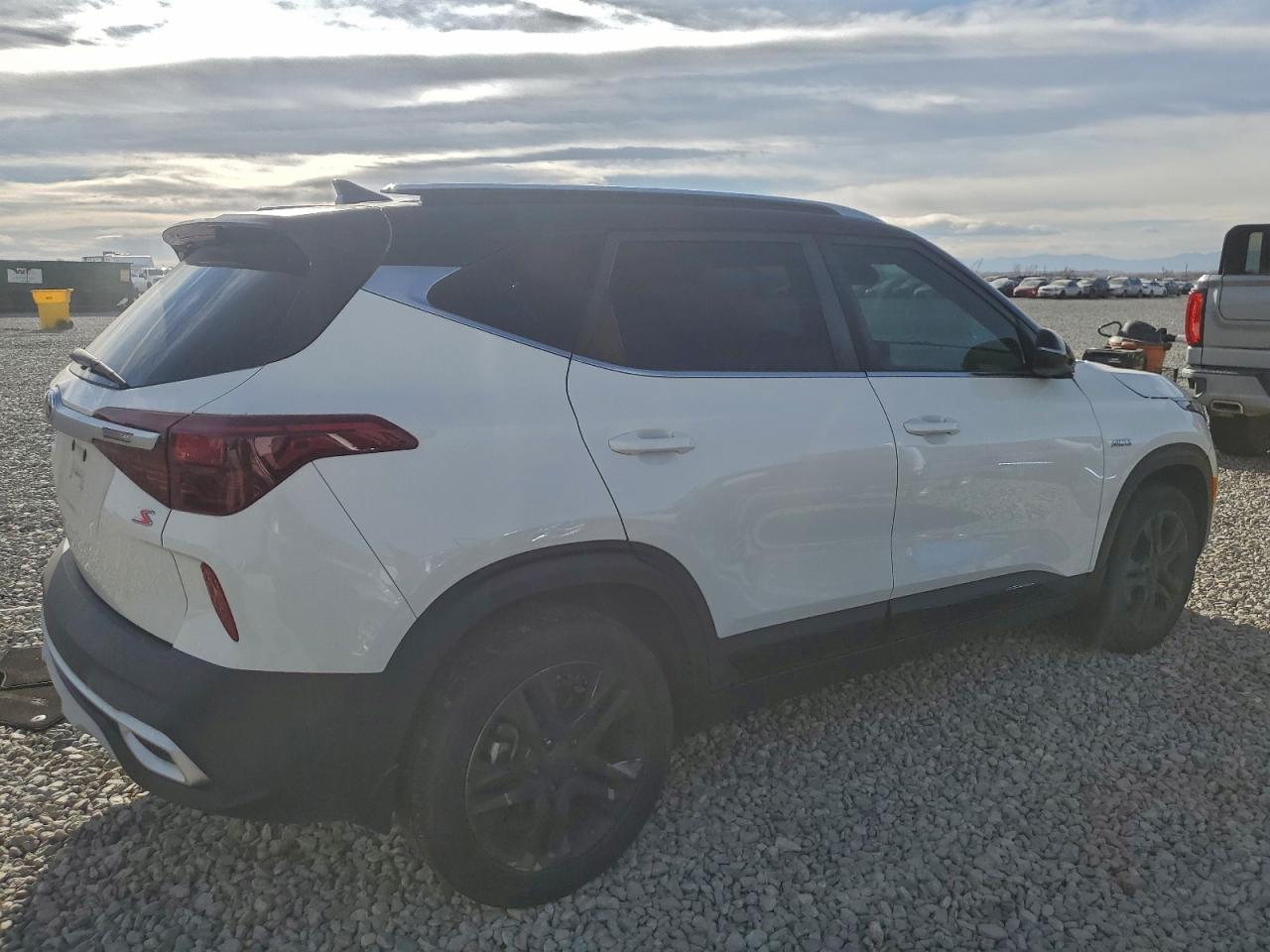 Kia Seltos S Image 4