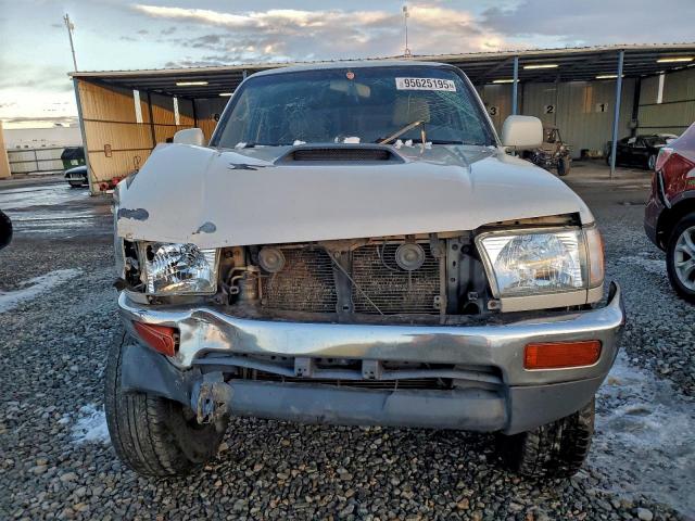 Toyota 4Runner Sr5 Image 8