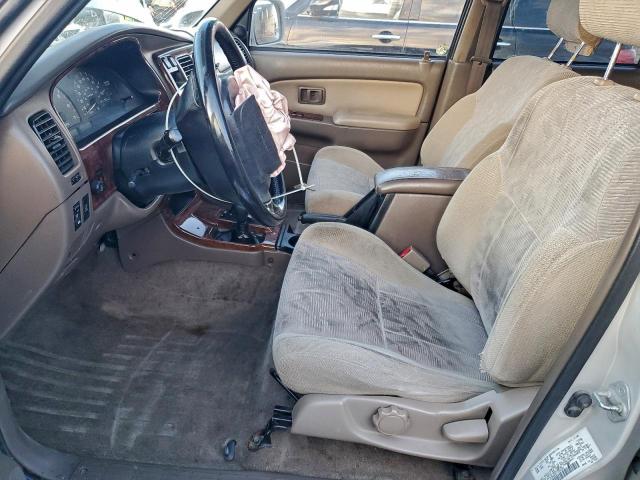 Toyota 4Runner Sr5 Image 3