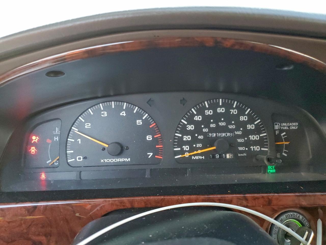 Toyota 4Runner Sr5 Image 2