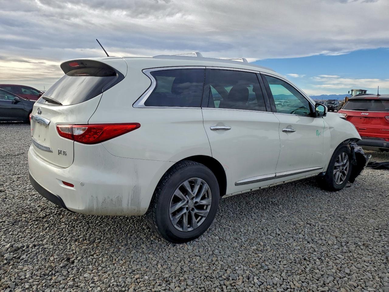 INFINITI JX35 Image 13