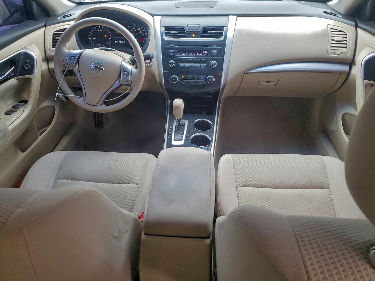 Nissan Altima 2.5 Image 4