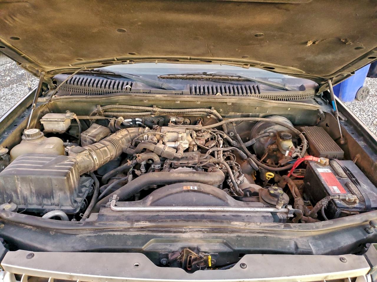 Ford Explorer Eddie Bauer Image 11