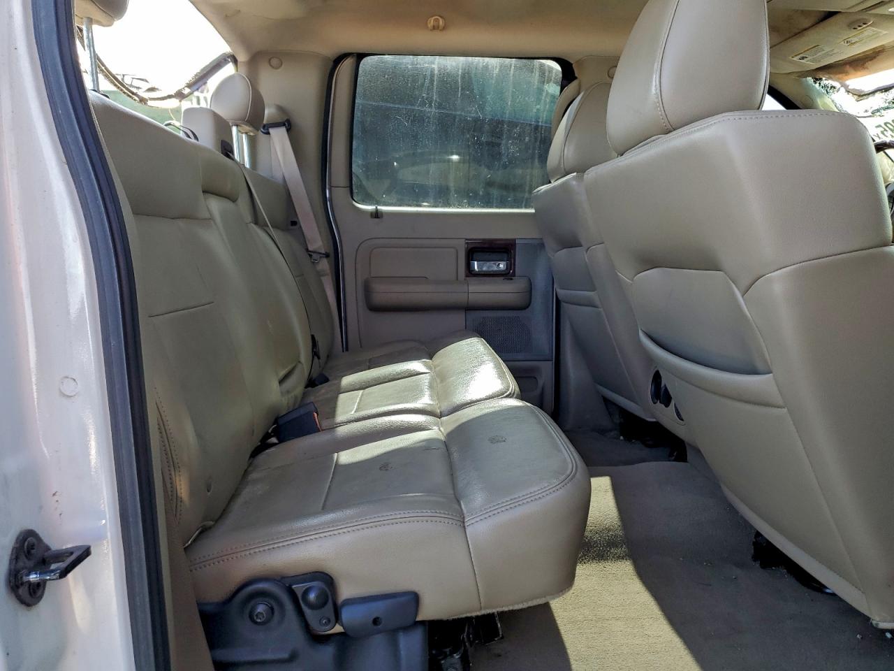 Ford F-150 Supercrew Image 10