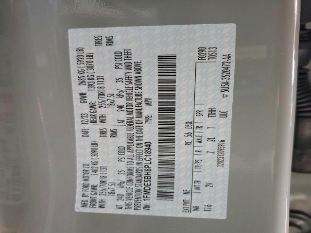 Ford Bronco Base Image 10