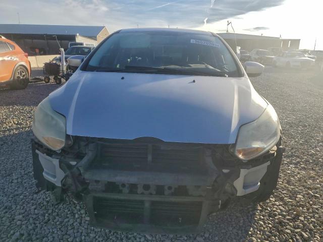 Ford Focus Se Image 6