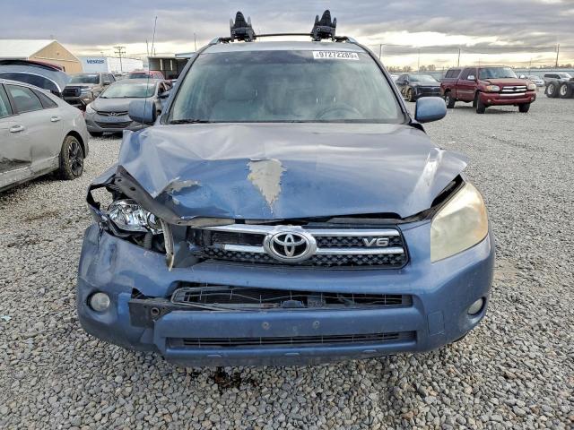 Toyota RAV4 Limited Image 8