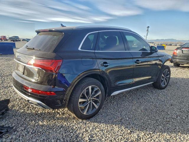 Audi Q5 Prestige 45 Image 13