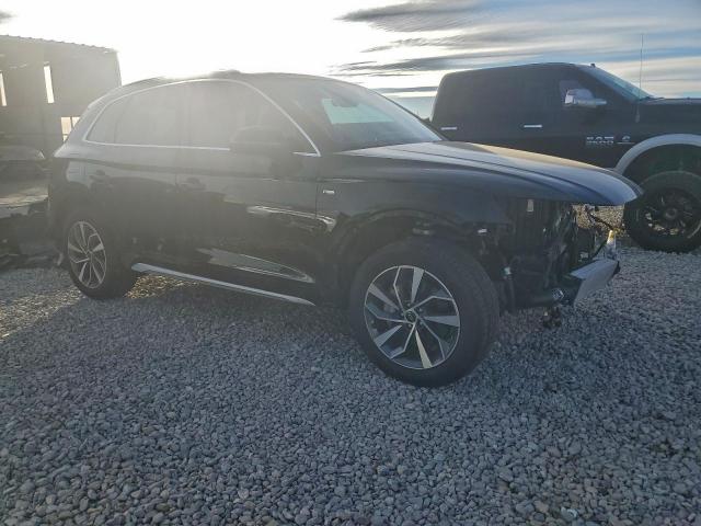 Audi Q5 Prestige 45 Image 2