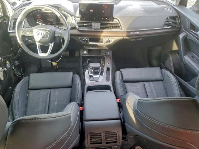 Audi Q5 Prestige 45 Image 12