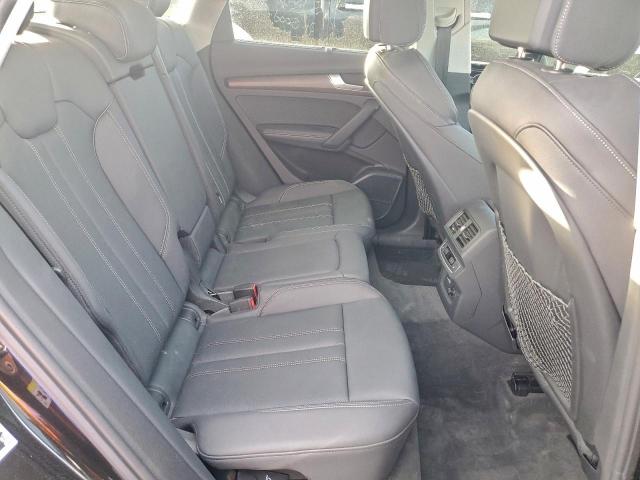 Audi Q5 Prestige 45 Image 11