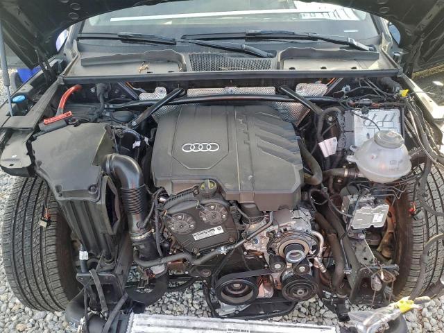 Audi Q5 Prestige 45 Image 14