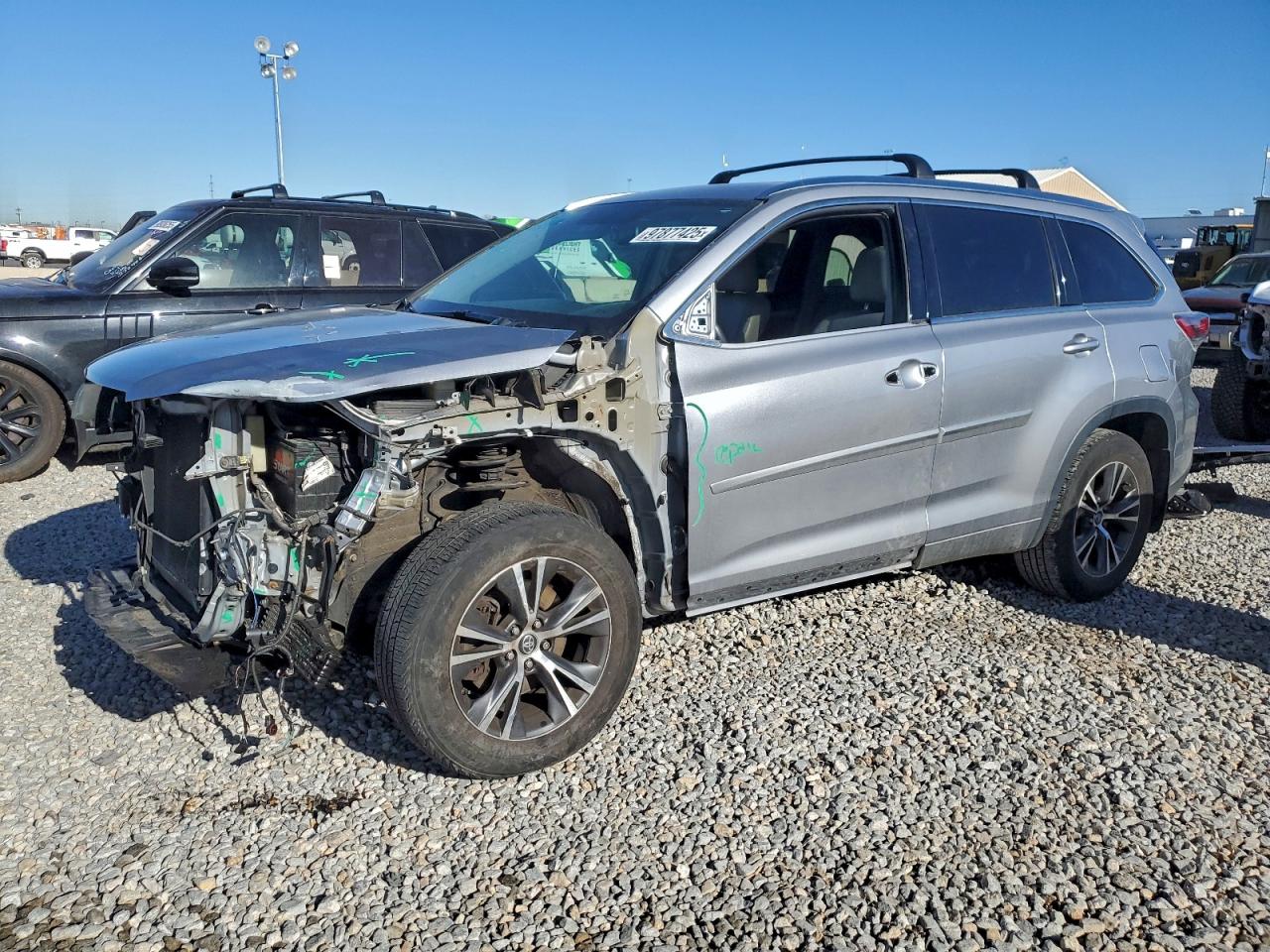 Toyota Highlander Xle Image 1