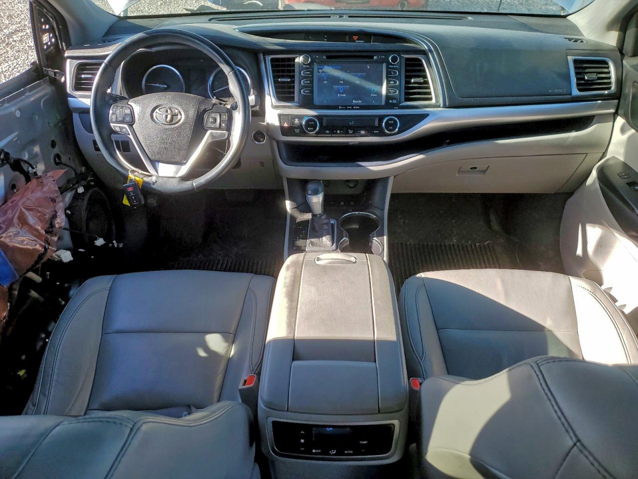 Toyota Highlander Xle Image 6