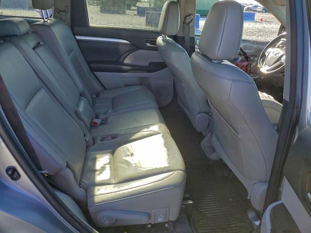 Toyota Highlander Xle Image 13