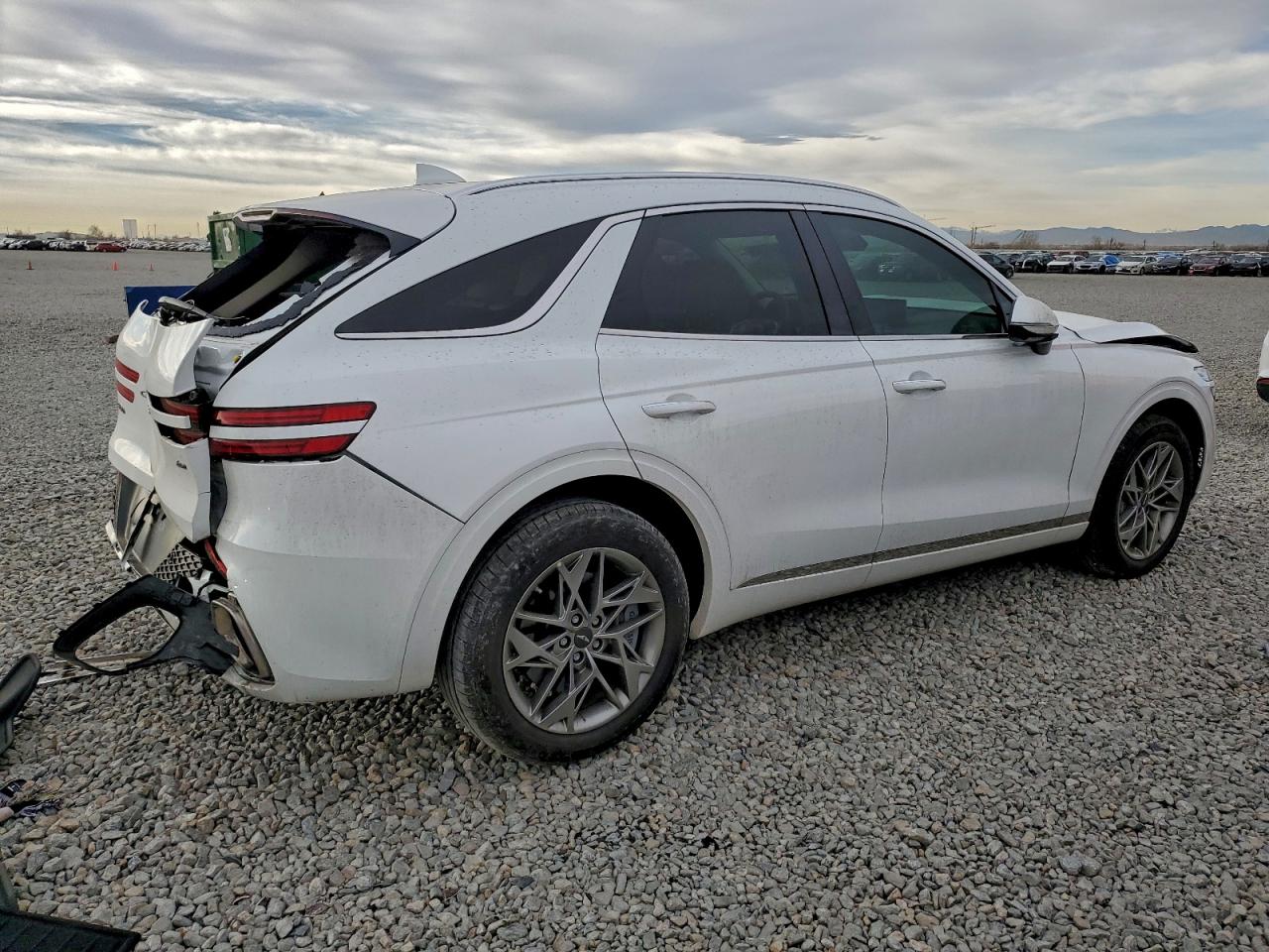 Genesis Gv70 Base Base Image 7