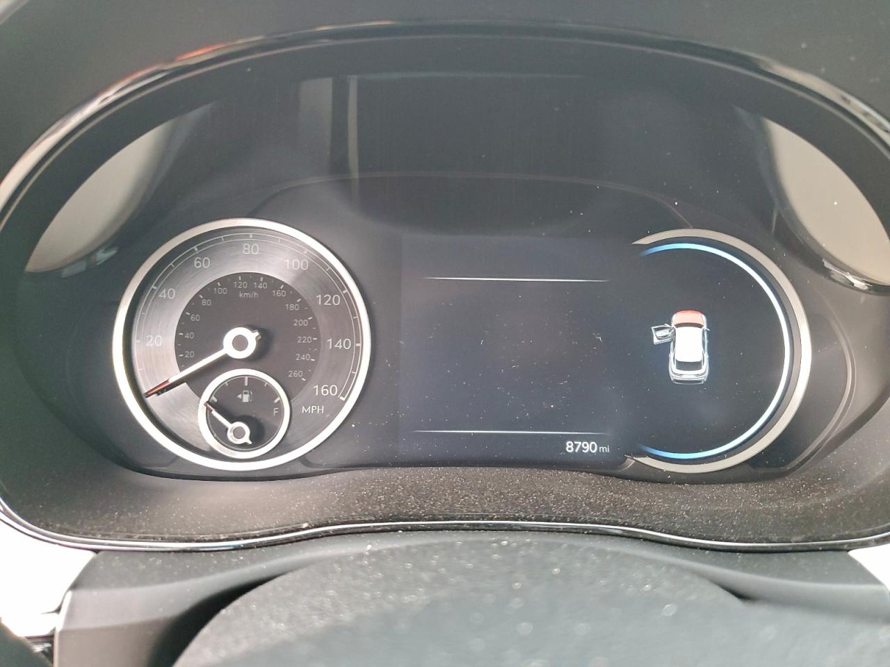 Genesis Gv70 Base Base Image 12