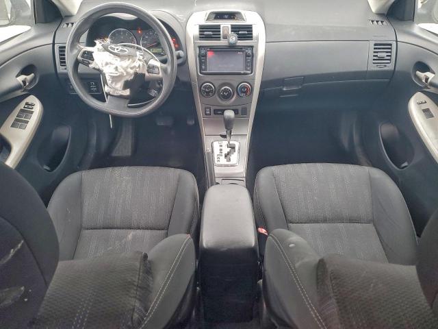 Toyota Corolla Base Image 11