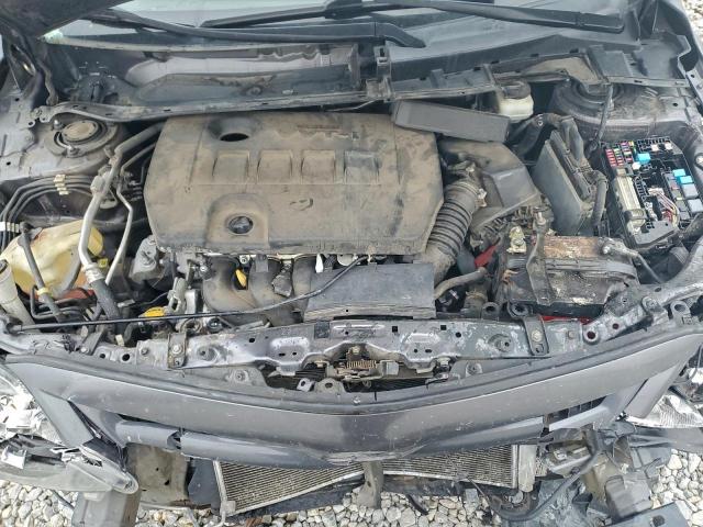 Toyota Corolla Base Image 12