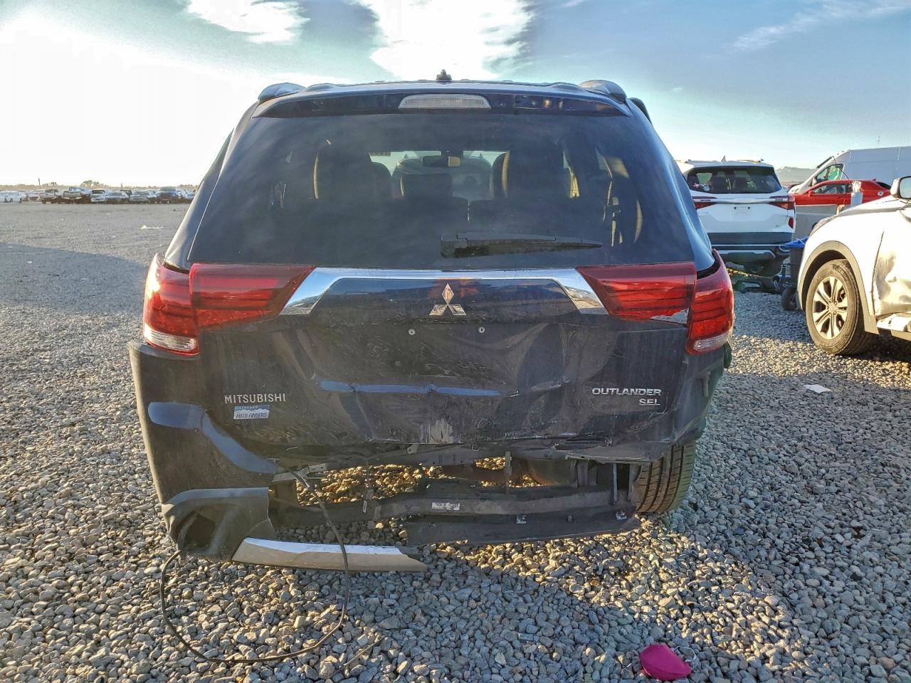 Mitsubishi Outlander Se Image 12