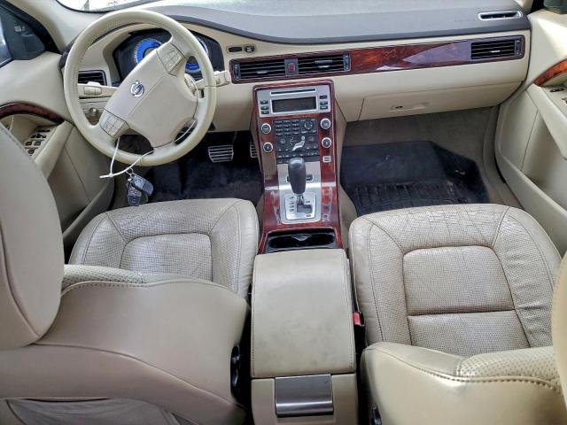 Volvo S80 V8 Image 10