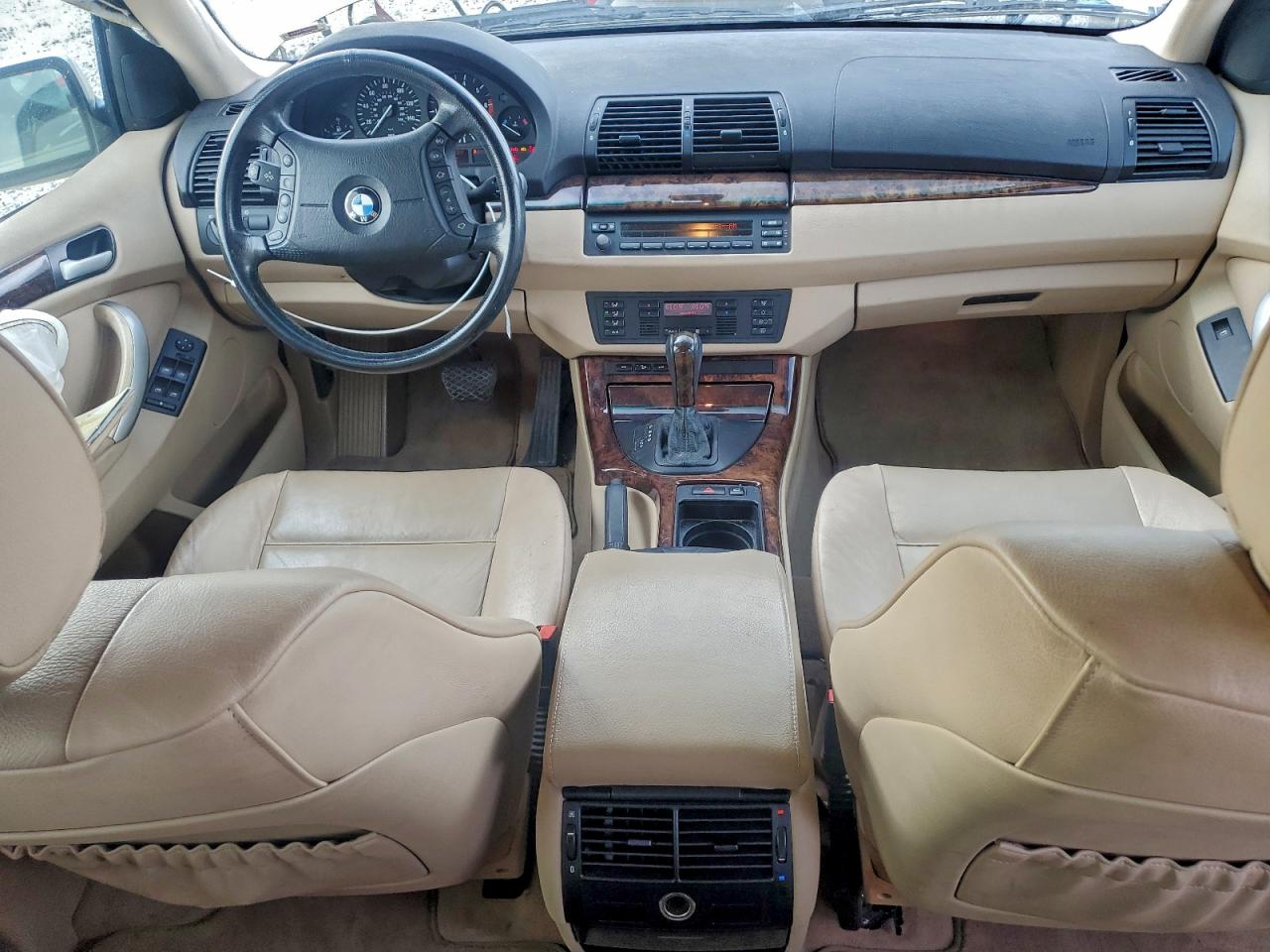 BMW X Series 3.0i Image 6