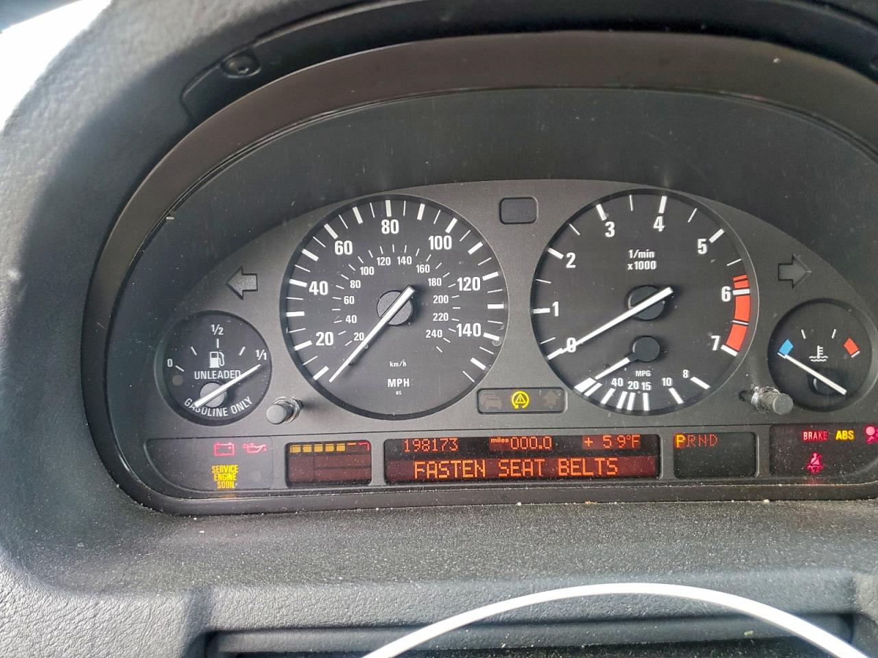 BMW X Series 3.0i Image 9