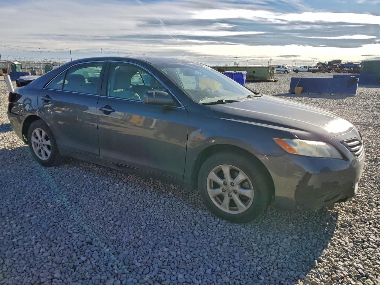 Toyota Camry Ce Image 9