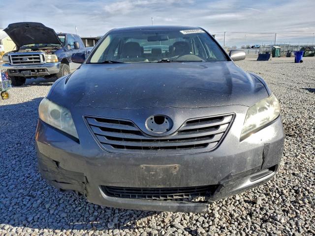 Toyota Camry Ce Image 3