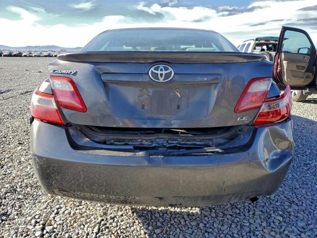 Toyota Camry Ce Image 5