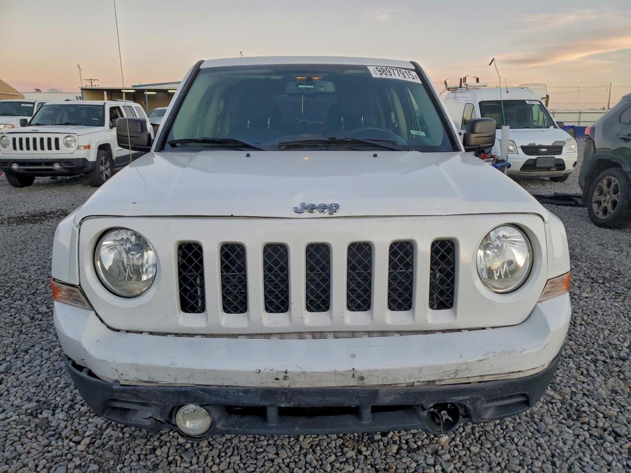 Jeep Patriot Sport Image 4