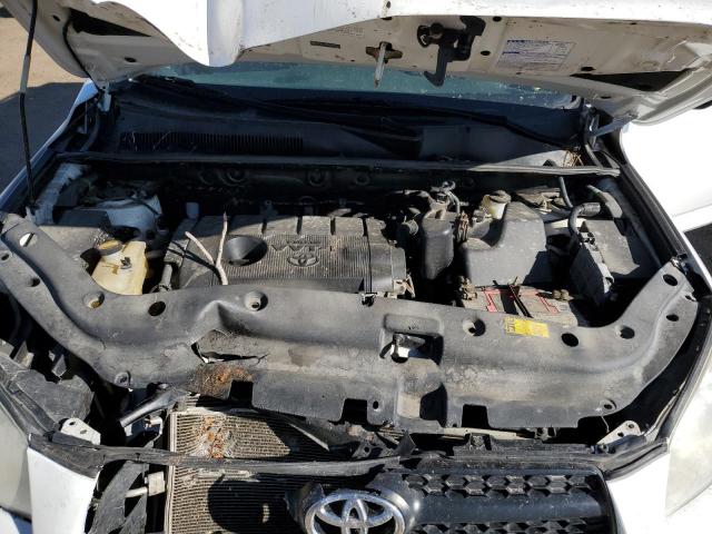 Toyota RAV4 Image 12