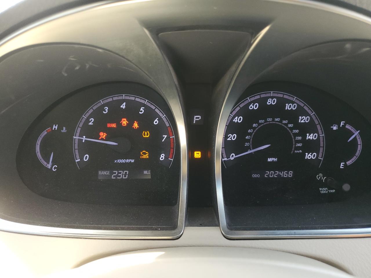 Toyota Avalon Base Image 8