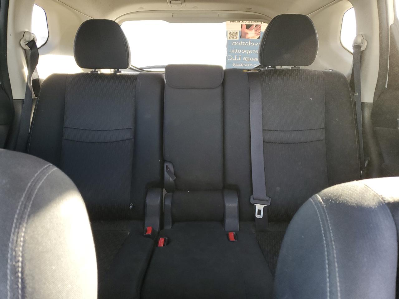 Nissan Rogue S Image 5