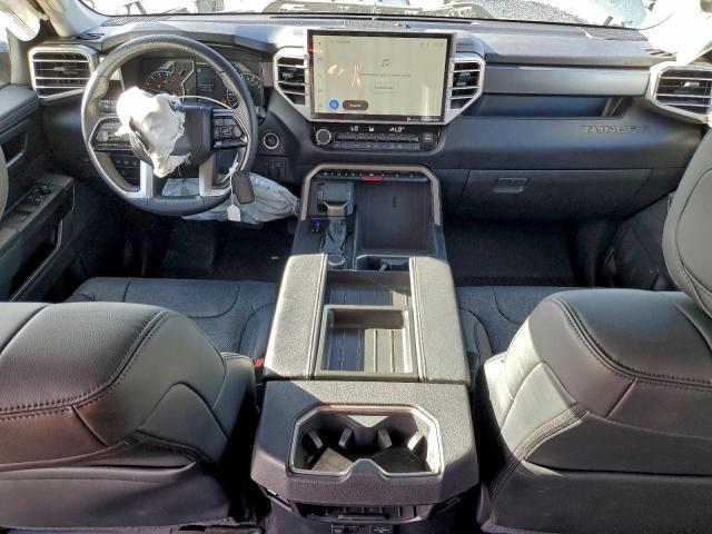 Toyota Tundra Crewmax Sr Image 8