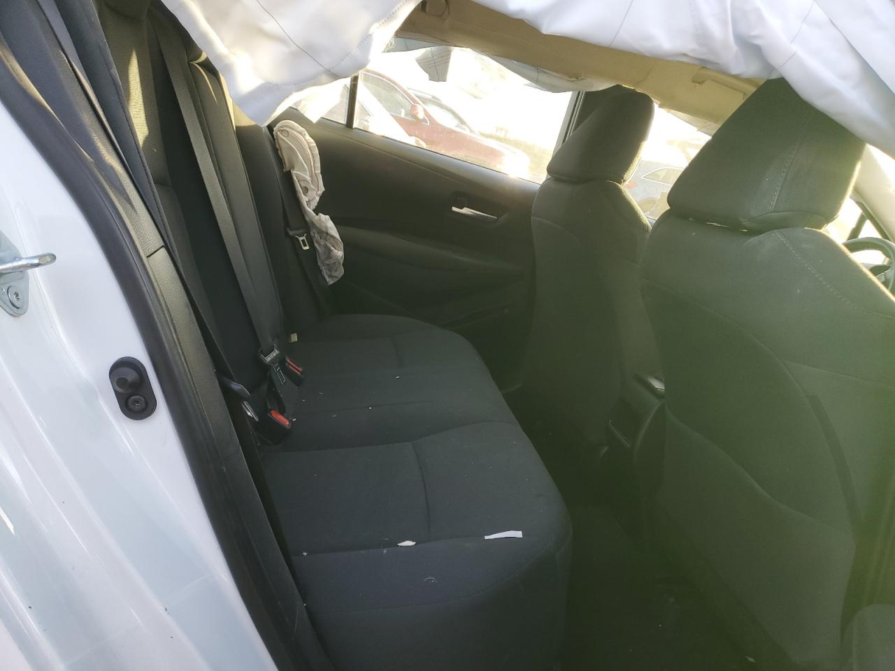 Toyota Corolla Le Image 13