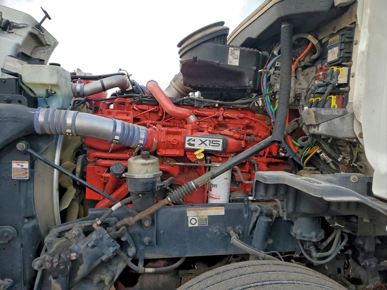 Peterbilt 579 Image 9